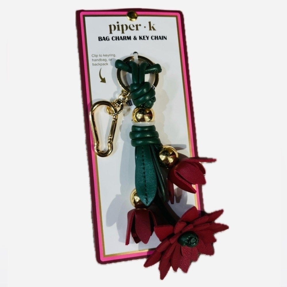 🌹▪️ Piper K▪️ Beautiful Floral Bag Charm Key Chain Leather Flower - Picture 3 of 4